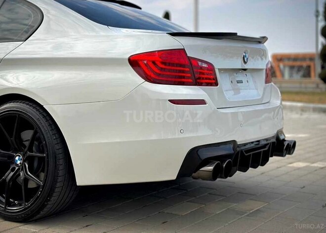 BMW 528 2016, 210,000 km - 2.0 l - Gəncə