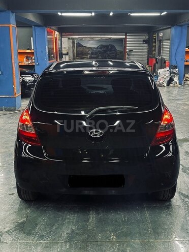 Hyundai i20 2008, 307,000 km - 1.4 л - Bakı
