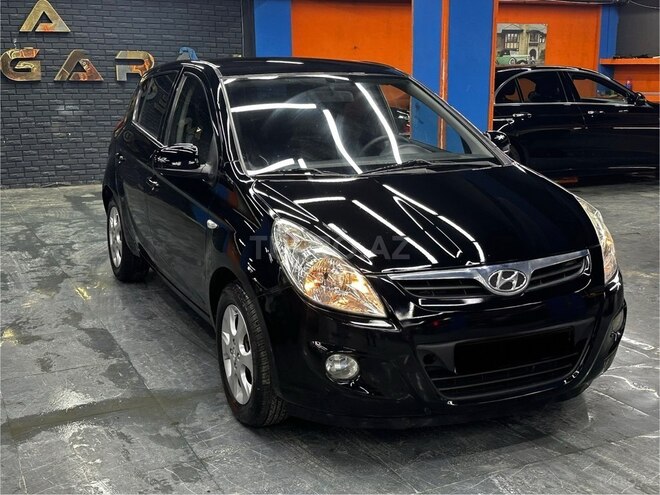 Hyundai i20 2008, 307,000 km - 1.4 л - Bakı