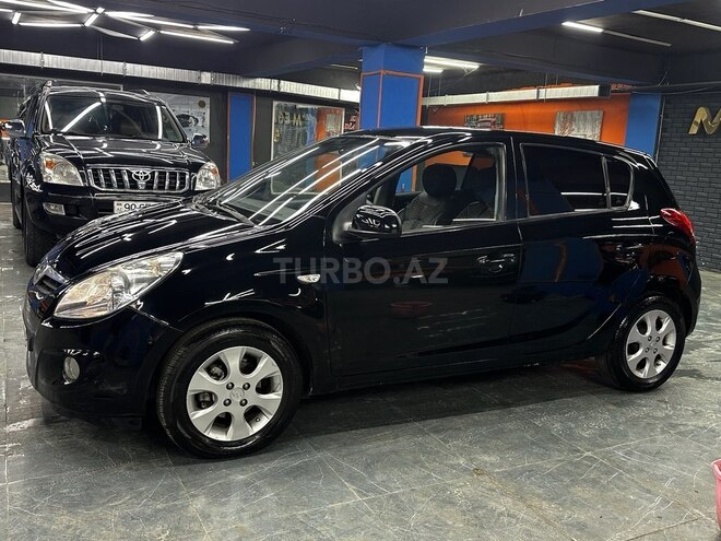 Hyundai i20 2008, 307,000 km - 1.4 л - Bakı