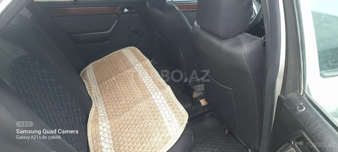 Mercedes E 250 1995, 265,330 km - 2.5 л - Bakı