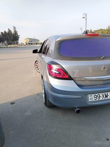 Opel Astra 2005, 360,000 km - 1.4 l - Neftçala