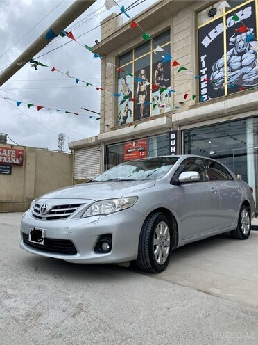 Toyota Corolla 2010, 254,000 km - 1.4 l - Bakı