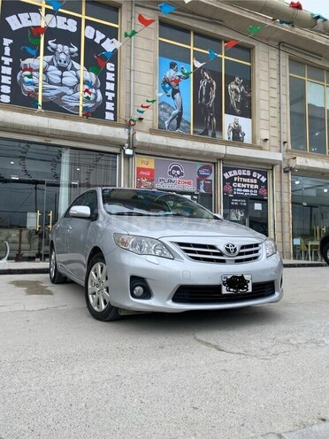 Toyota Corolla 2010, 254,000 km - 1.4 l - Bakı