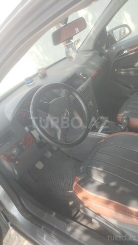 Opel Astra 2005, 360,000 km - 1.4 l - Neftçala