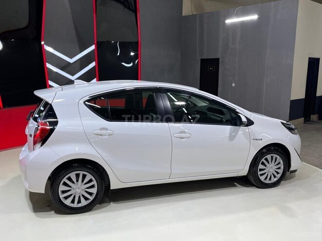 Toyota Aqua 2018, 43,000 km - 1.5 l - Sumqayıt