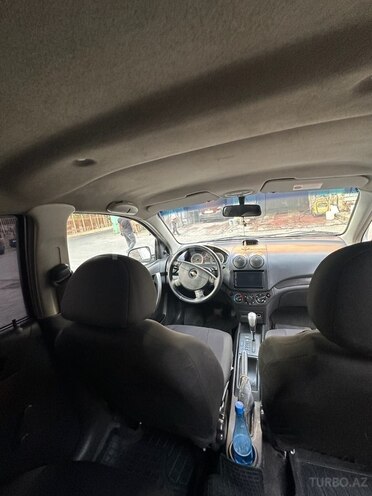 Chevrolet Aveo-4