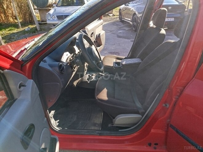 Dacia Logan 2007, 280,000 km - 1.4 l - Bakı