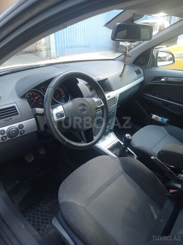 Opel Astra 2009, 247,000 km - 1.4 l - Bakı