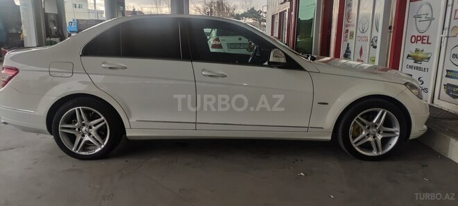 Mercedes C 250 2008, 318,000 km - 2.5 л - Bakı