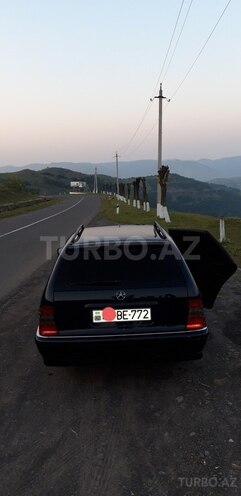 Mercedes C 220 d 2000, 322,500 km - 2.2 l - Bakı