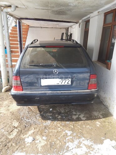 Mercedes C 220 d 2000, 322,500 km - 2.2 l - Bakı