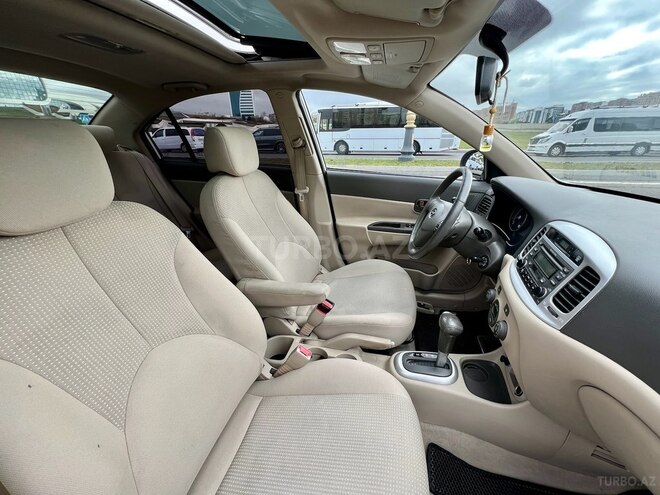 Hyundai Accent 2009, 150,000 km - 1.6 l - Bakı