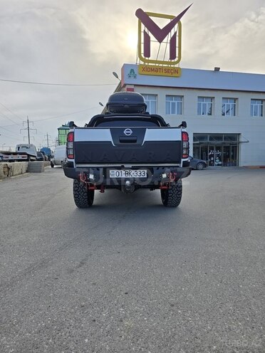 Nissan Navara 2014, 203,000 km - 2.5 l - Bakı