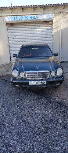 Mercedes E 220 1997, 472,580 km - 2.2 l - Bakı