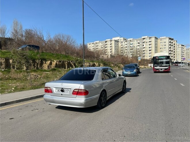 Mercedes E 200 1999, 545,400 km - 2.0 l - Bakı