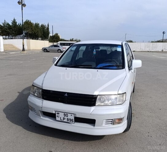 Mitsubishi Chariot 2000, 196,052 km - 2.4 l - Bakı