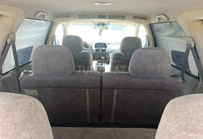 Mitsubishi Chariot 2000, 196,052 km - 2.4 l - Bakı