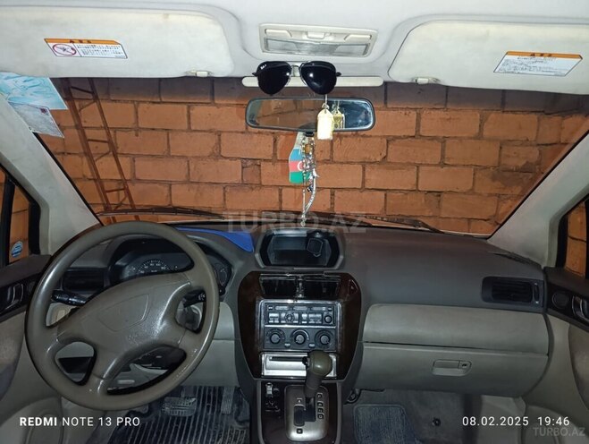 Mitsubishi Chariot 2000, 196,052 km - 2.4 l - Bakı