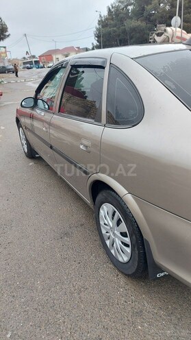 Opel Vectra 1997, 385,000 km - 1.8 l - Bakı