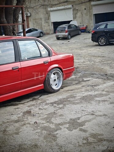 BMW 318 1984, 241,079 km - 1.8 l - Bakı