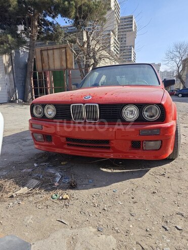 BMW 318 1984, 241,079 km - 1.8 l - Bakı