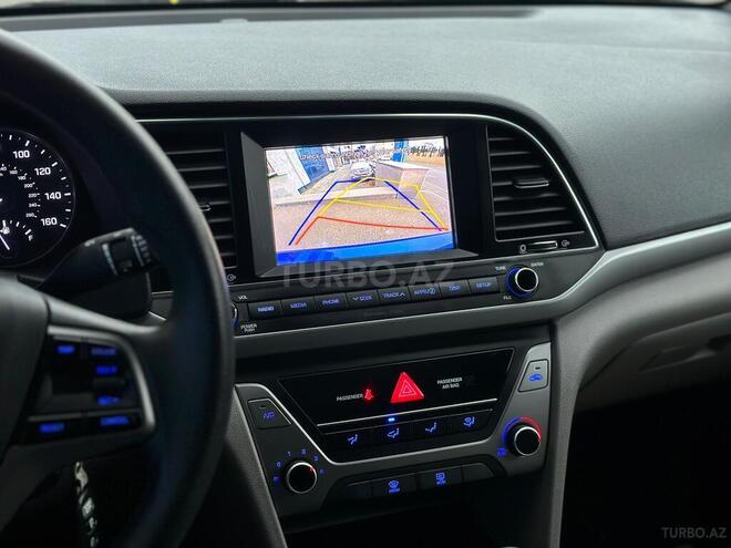 Hyundai Elantra 2016, 56,000 km - 2.0 l - Bakı