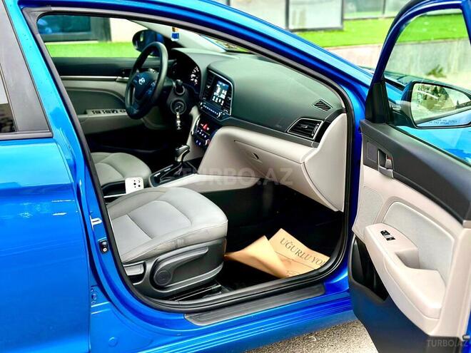 Hyundai Elantra 2016, 56,000 km - 2.0 l - Bakı
