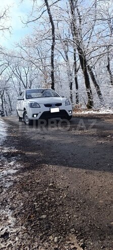 Kia Rio 2008, 206,000 km - 1.4 l - Qusar