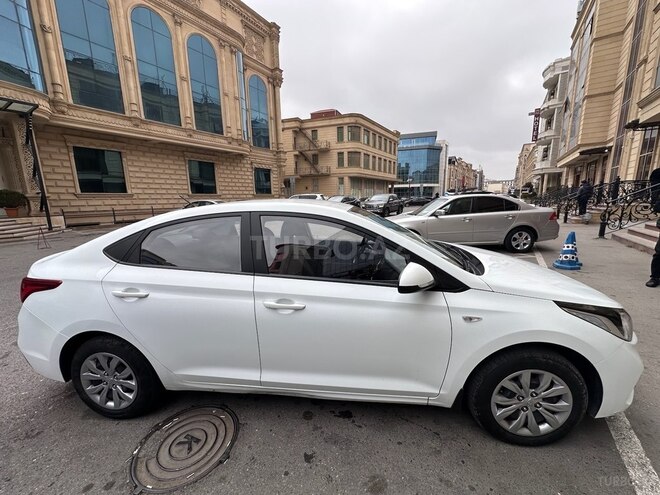 Hyundai Accent 2020, 203,000 km - 1.6 l - Bakı