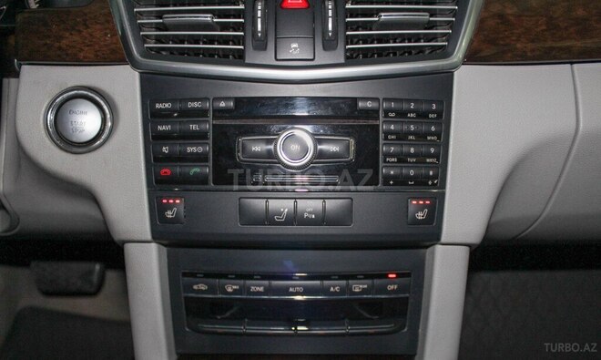 Mercedes E 300 d 2010, 287,000 km - 3.0 l - Bakı