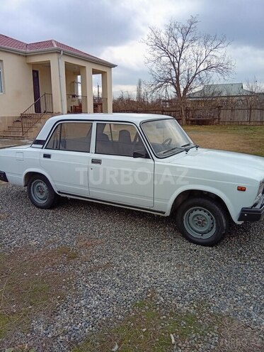 LADA (VAZ) 2107 2005, 95,000 km - 1.6 л - Saatlı