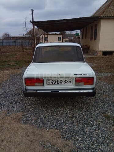 LADA (VAZ) 2107 2005, 95,000 km - 1.6 л - Saatlı
