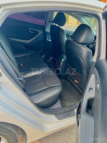Hyundai Avante 2014, 125,000 km - 1.6 l - Bakı