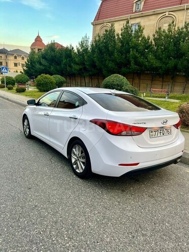 Hyundai Avante 2014, 125,000 km - 1.6 l - Bakı