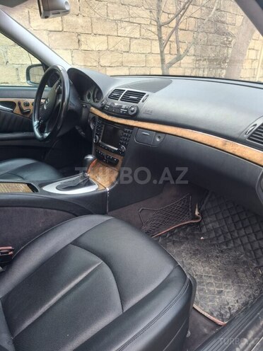 Mercedes E 350 2006, 281,000 km - 3.5 л - Bakı