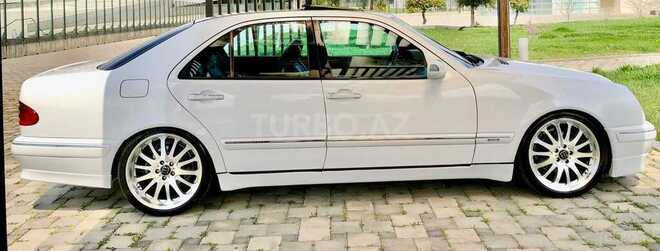 Mercedes E 320 2000, 370,000 km - 3.2 l - Bakı