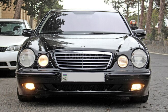 Mercedes E 320 2000, 630,000 km - 3.2 l - Bakı