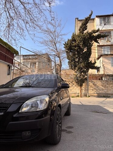 Kia Rio 2007, 225,000 km - 1.4 л - Bakı