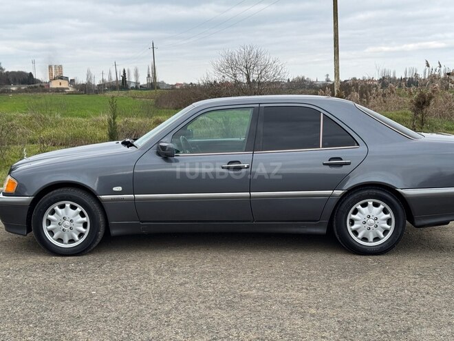 Mercedes C 240 1997, 284,000 km - 2.4 l - Masallı