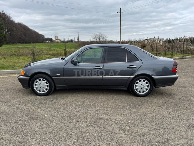 Mercedes C 240 1997, 284,000 km - 2.4 l - Masallı