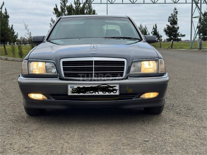 Mercedes C 240 1997, 284,000 km - 2.4 l - Masallı