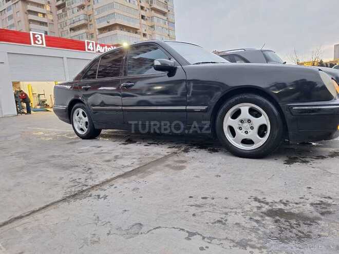 Mercedes E 220 d 2000, 454,000 km - 2.2 l - Bakı