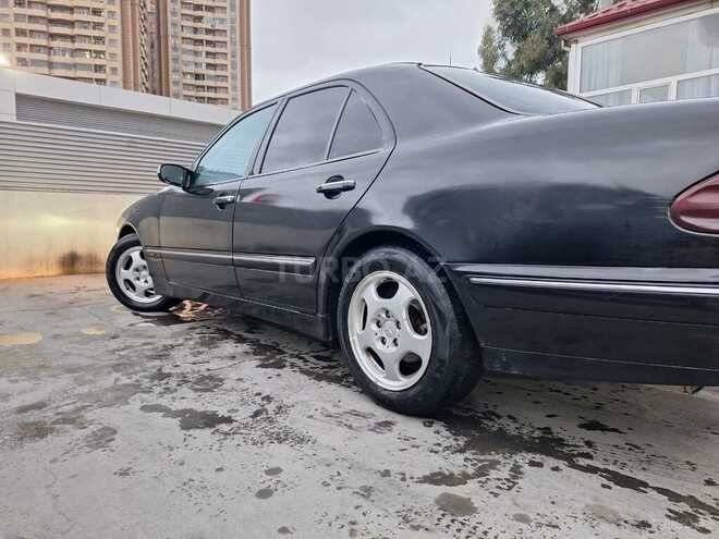 Mercedes E 220 d 2000, 454,000 km - 2.2 l - Bakı