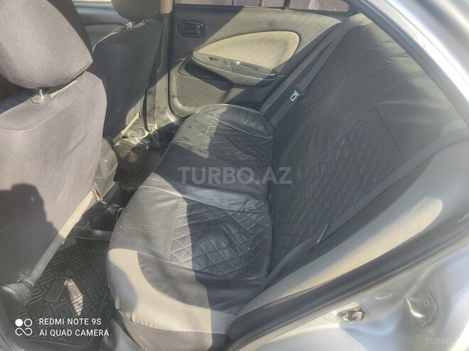 Nissan Sunny 2006, 286,000 km - 1.3 l - Bakı