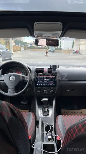 Volkswagen Jetta-4