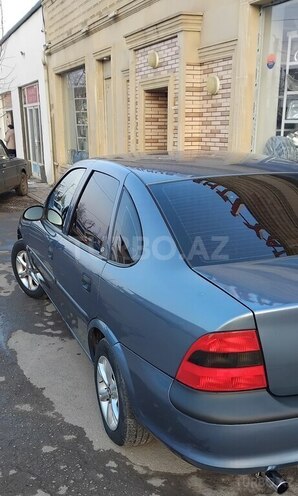 Opel Vectra 1998, 278,685 km - 1.6 л - Qazax