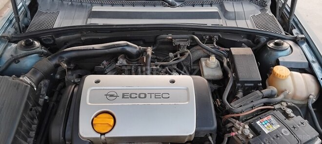 Opel Vectra 1998, 278,685 km - 1.6 л - Qazax