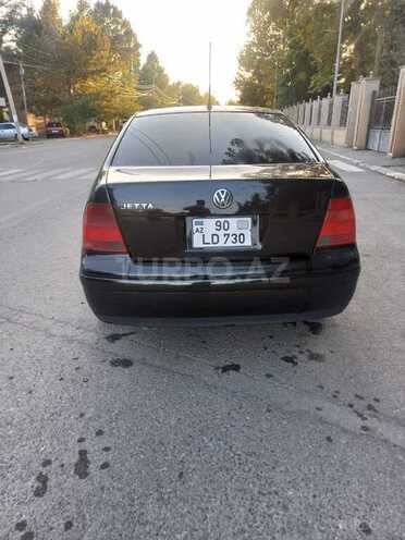 Volkswagen Jetta-10