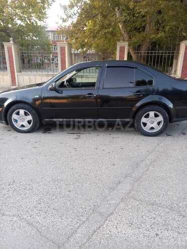 Volkswagen Jetta-12